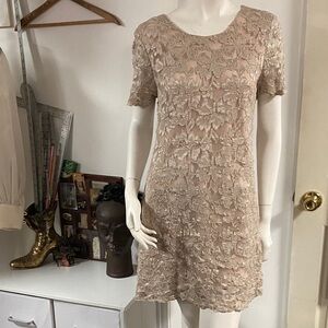 Jessica Howard 90s Lace Beige Dress